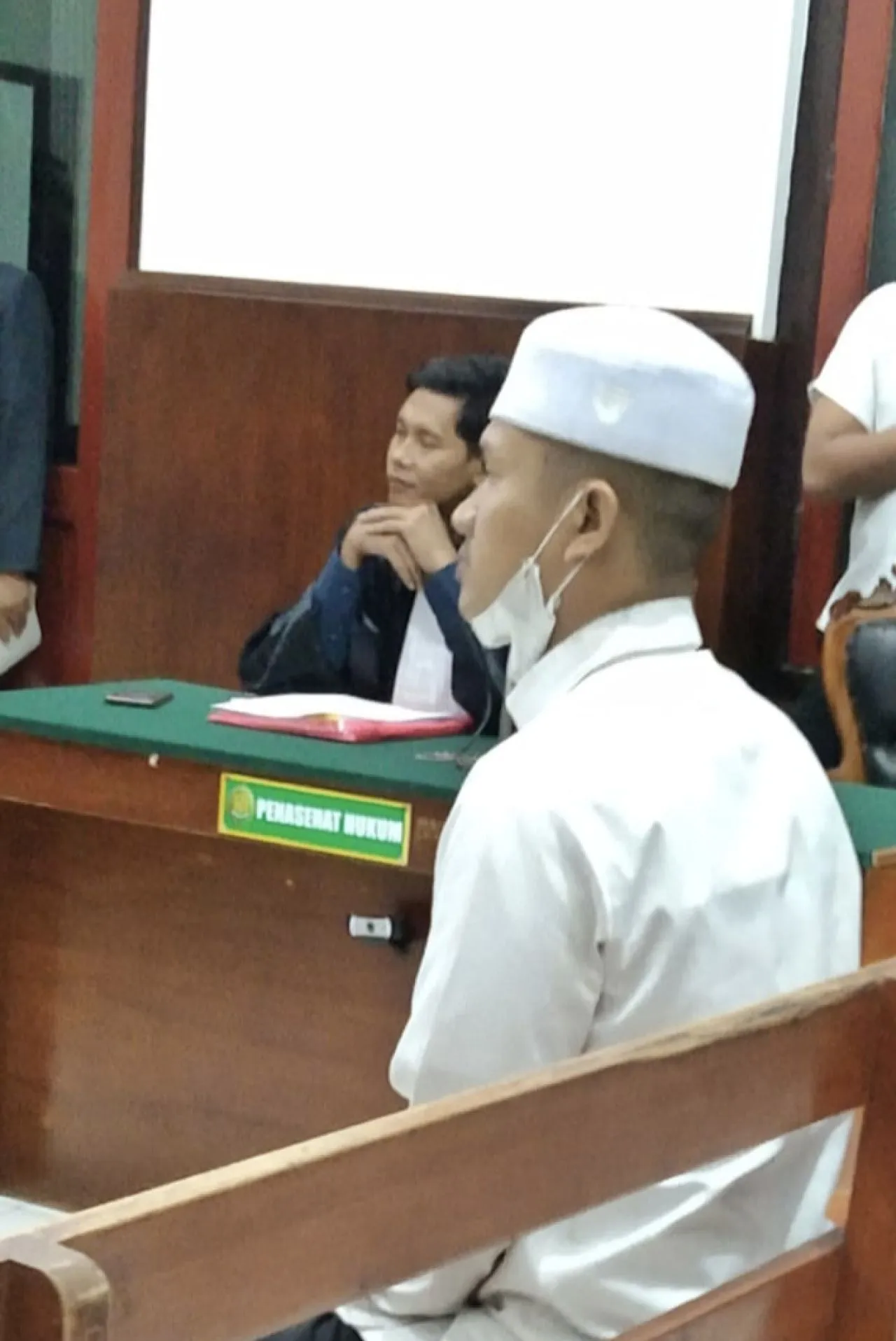 Muhammad Rosuli, Mantan Ketua Ormas di Surabaya, Divonis 5 Tahun dalam Kasus Pencabulan Anak