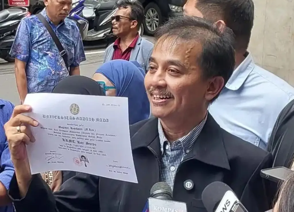Tak Terima Dituduh Ijazahnya Palsu, Roy Suryo Laporkan 7 Pendukung Jokowi