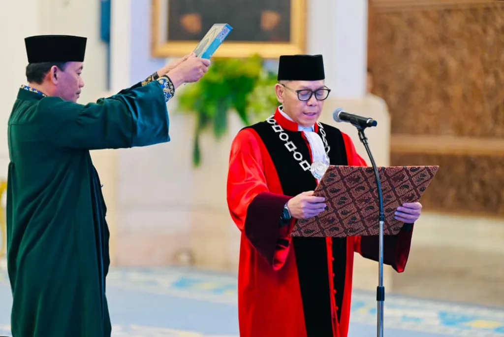 Adies Kadir Jadi Hakim MK, Mahfud MD Tercengang