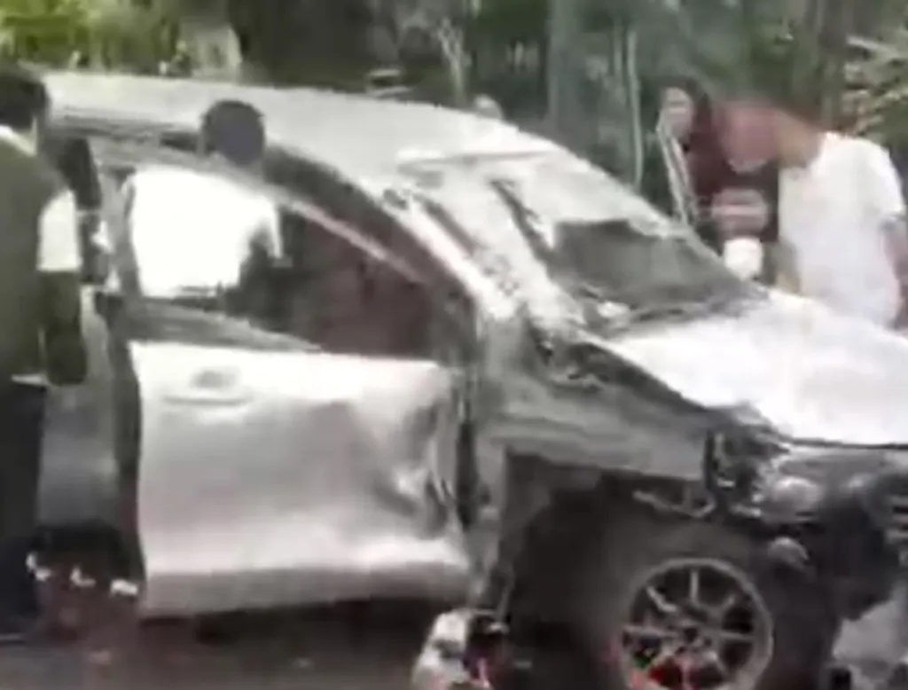 Tiga Mobil Tabrakan Beruntun di Bangkinang