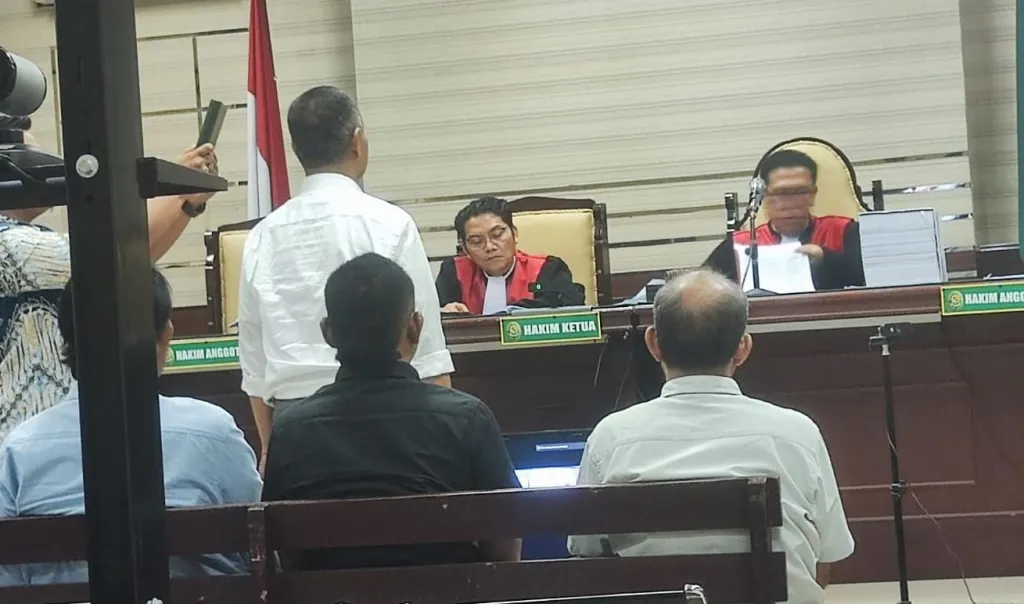 Sidang Korupsi RSUD Ponorogo: Terungkap Aliran Dana ke Oknum Anggota DPRD dan Mantan Kasi Intel Kejari