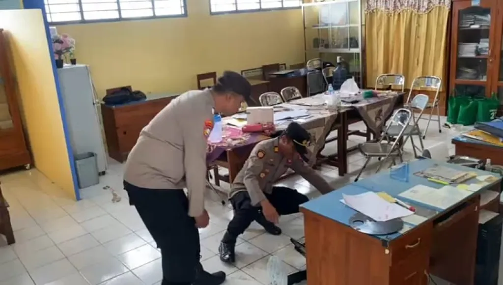 SMK di Ponorogo Dibobol Maling, Fasilitas Sekolah Dirusak Pakai Samurai, Kerugian Capai Jutaan Rupiah
