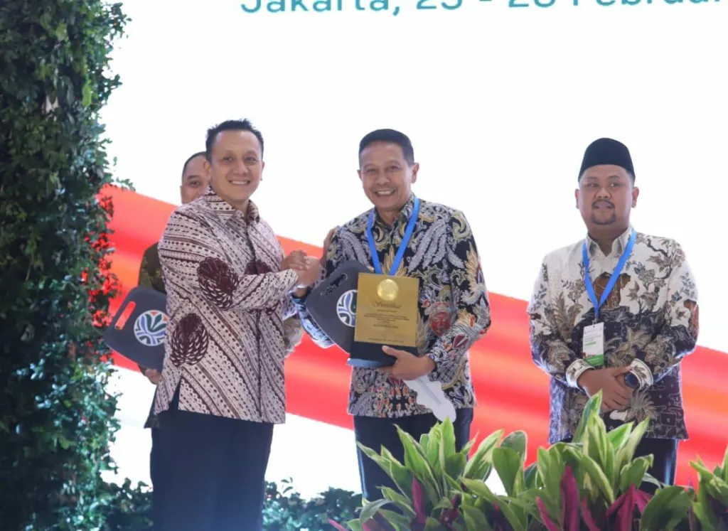 Wali Kota Wahyu Hidayat Antar Kota Malang Raih Skor 71,45, Masuk 7 Besar Nasional Pengelolaan Sampah