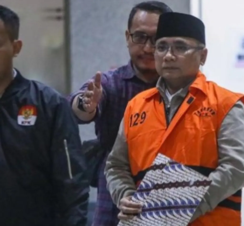 Bulan Ramadhan Jelang Idul Fitri, Mantan Menteri Agama Yaqut Diborgol KPK