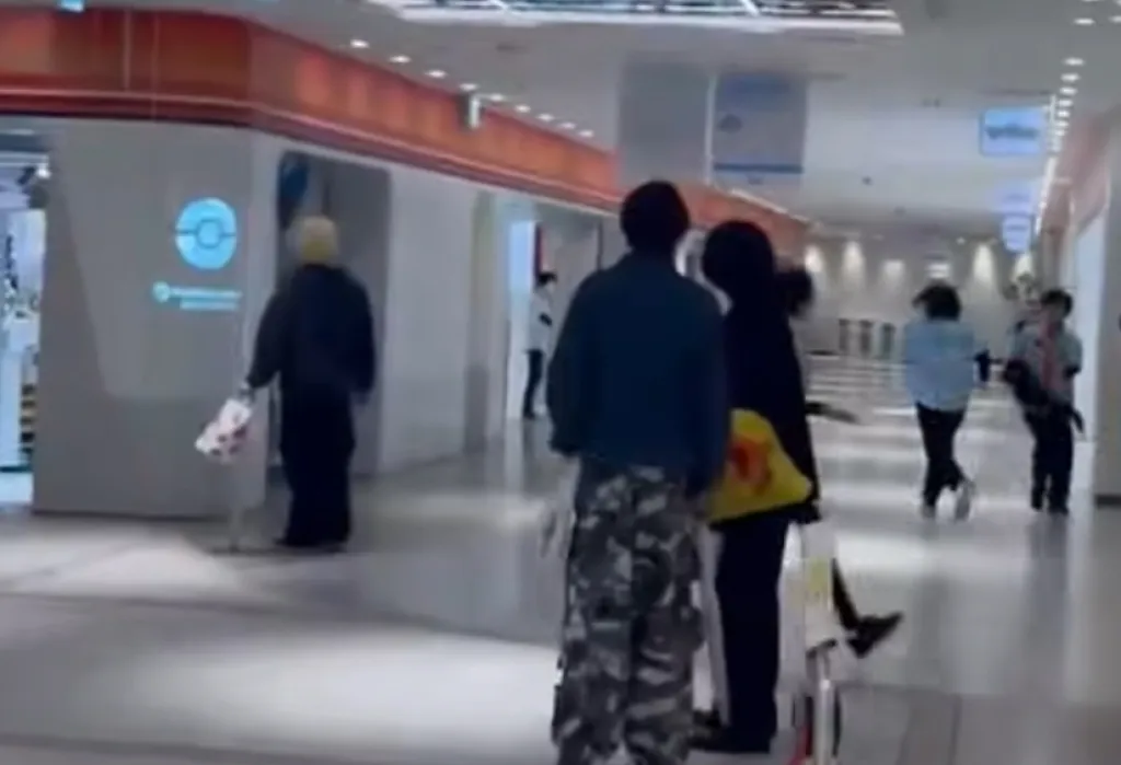 Pramuniaga di Pokemon Center Ditikam Pria Tak Dikenal