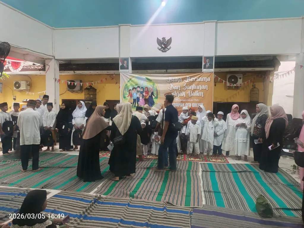 Komunitas Pelapak CFD Gresik Santuni Anak Yatim Piatu