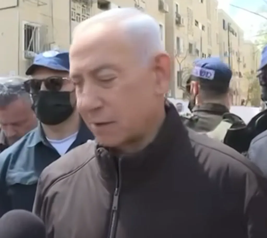 Netanyahu Tuding Irang Serang Warga Sipil