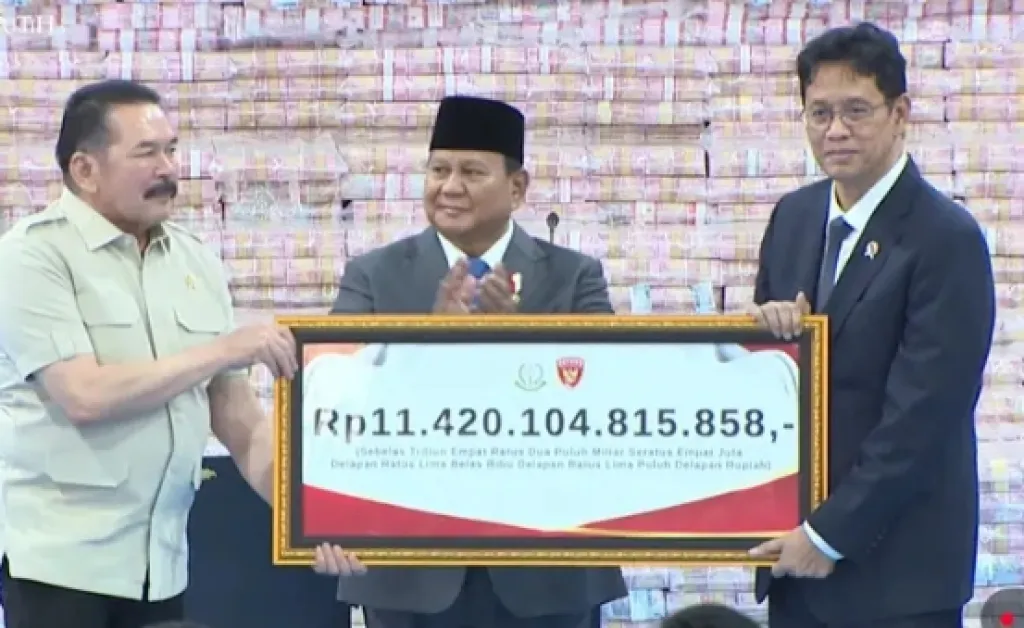 Presiden Prabowo Saksikan Penyerahan Rp. 11 Triliun Lebih ke Negara oleh Kajagung RI
