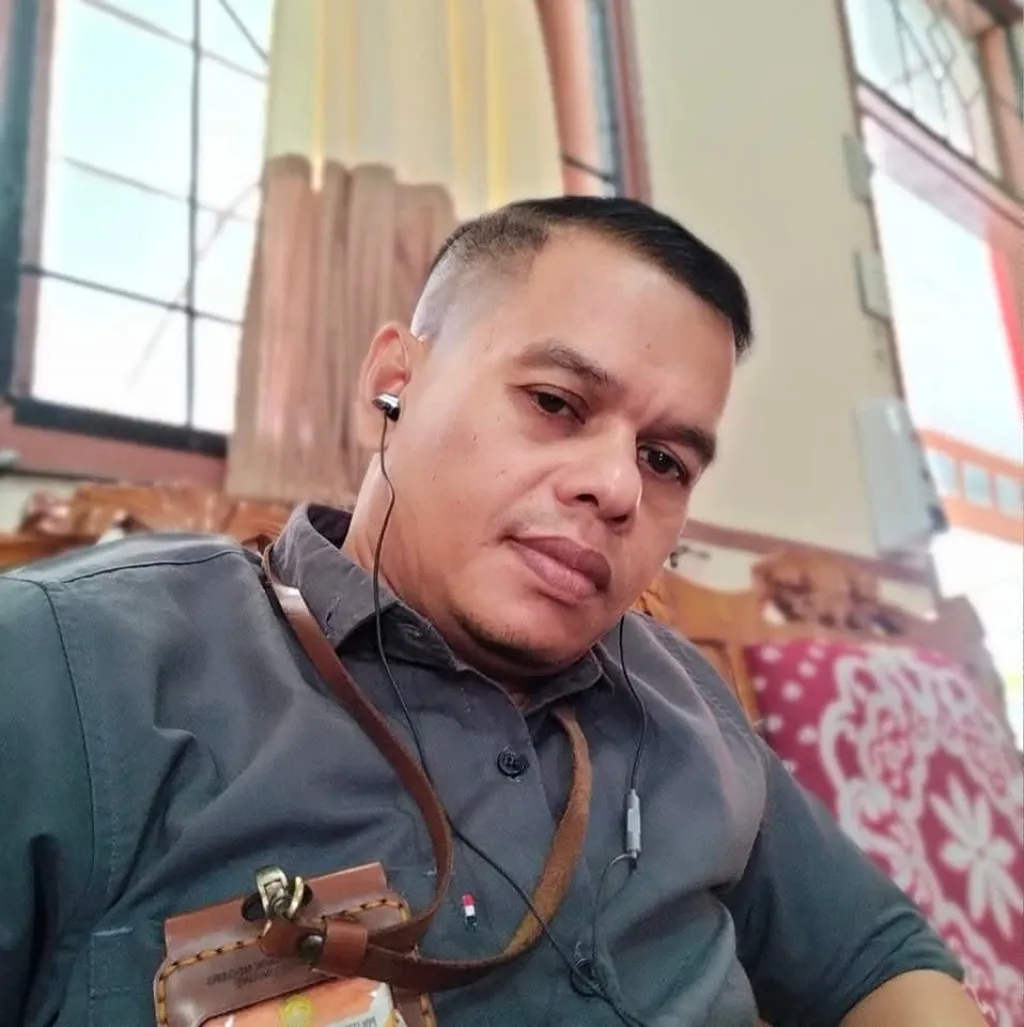 Pimpinan Redaksi Juang News, Hamdani. Foto: Dok pribadi