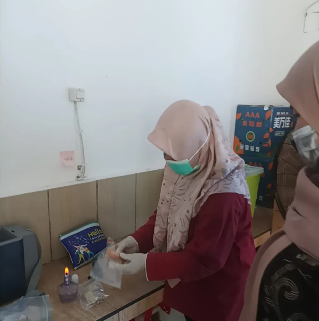 Bakteri E Coli di Menu MBG, 69 Siswa SDN Ketami Kota Kediri Alami Mual, Muntah hingga Demam