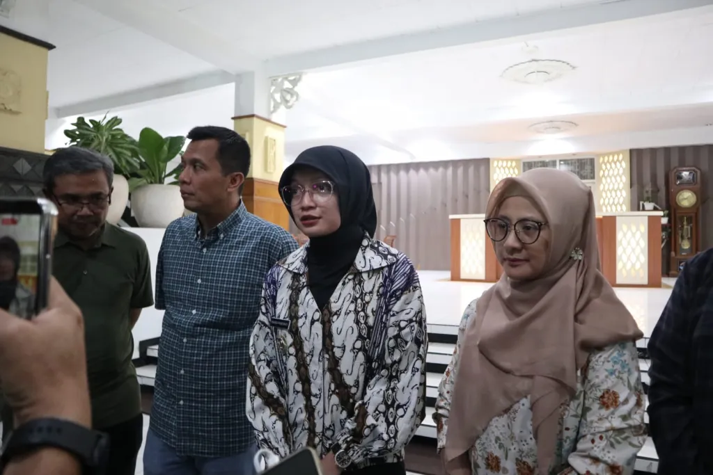 73 Siswa Keracunan MBG, Pemkot Kediri Perketat Pengawasan SPPG