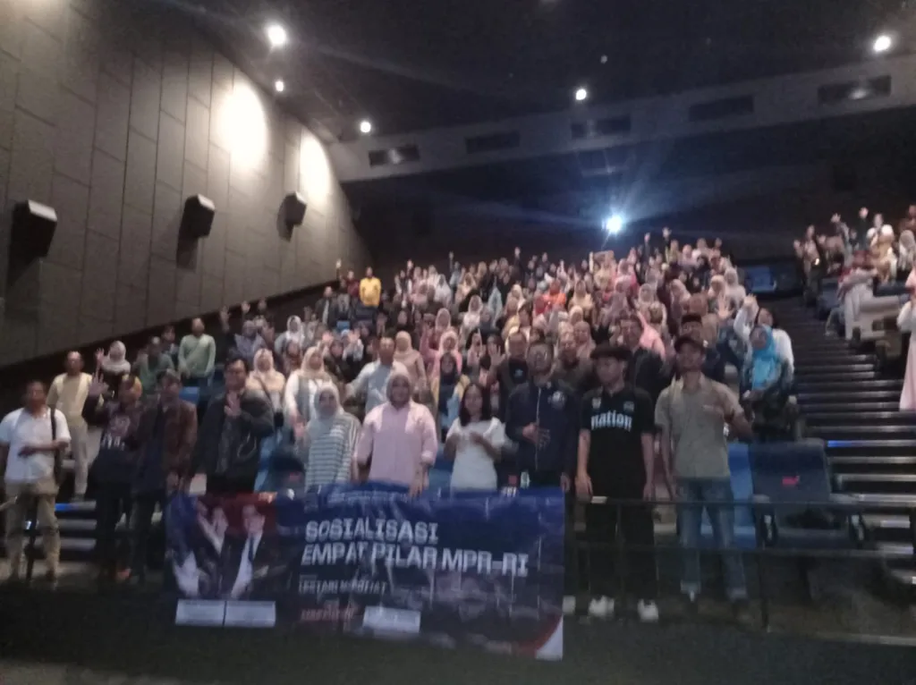Lestari Moerdijat Ajak Generasi Muda Jember Jadi Penjaga Bumi Melalui Film Teman Tegar Maira