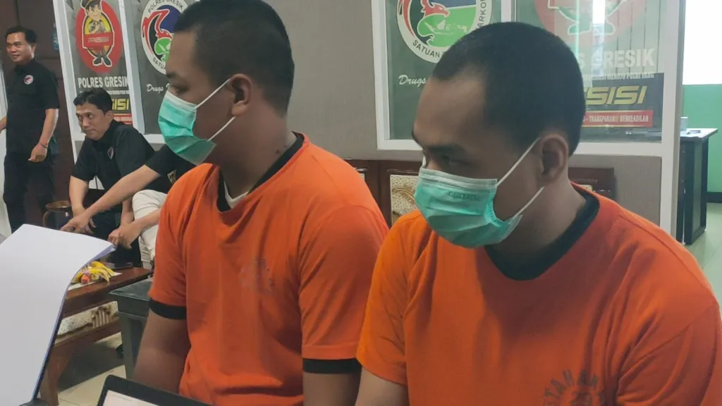 Oknum Outsourcing Dishub Gresik Diduga Edarkan Sabu, Ditangkap Satnarkoba Polres Gresik