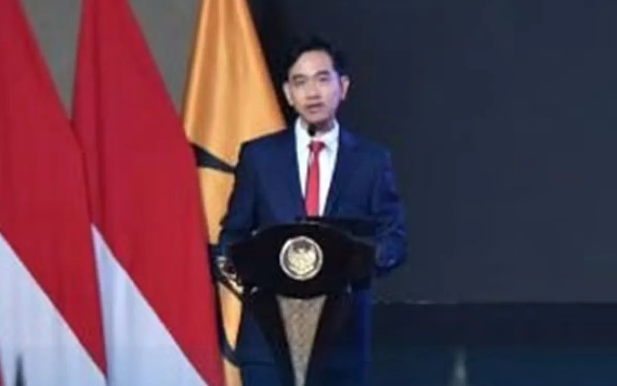 Hadiri Acara Wisuda, Gibran Bicara Soal Teknologi