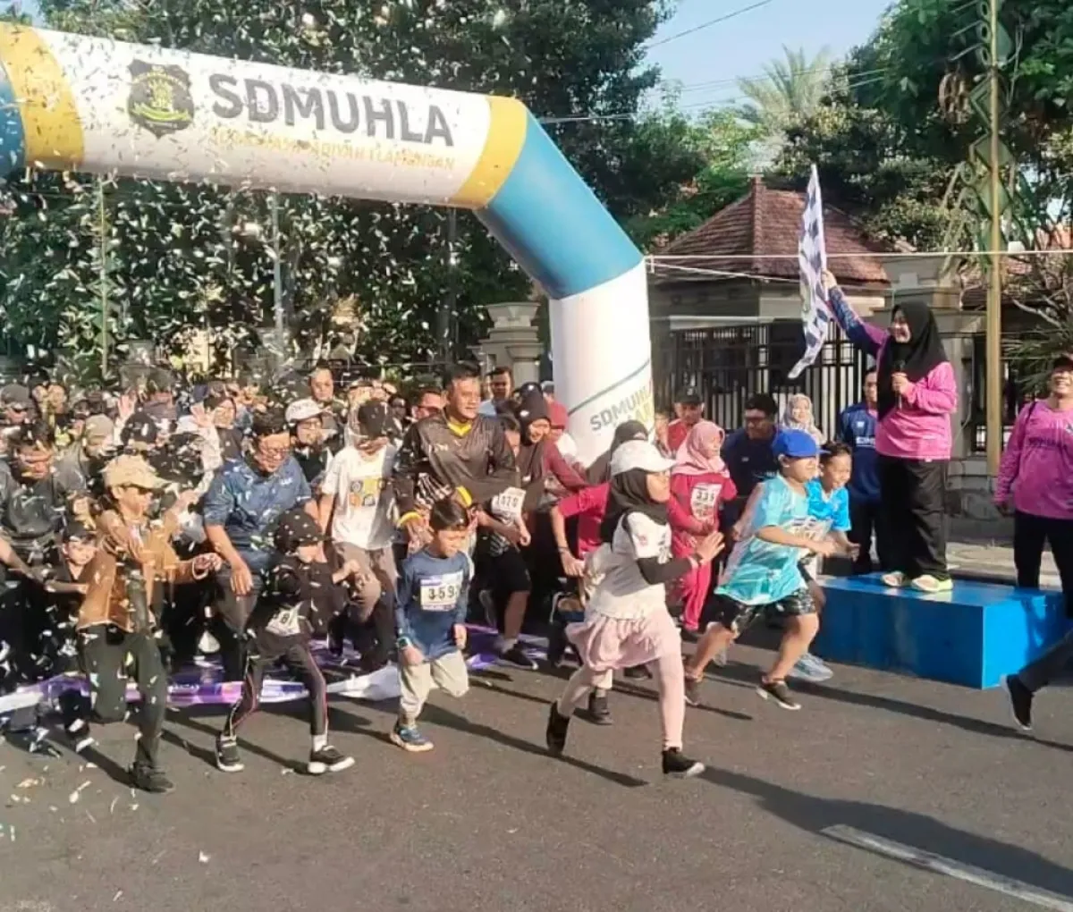 Family Run Semarakkan Milad ke-60 SD Muhla, Perkuat Keterlibatan Orang Tua dalam Pendidikan