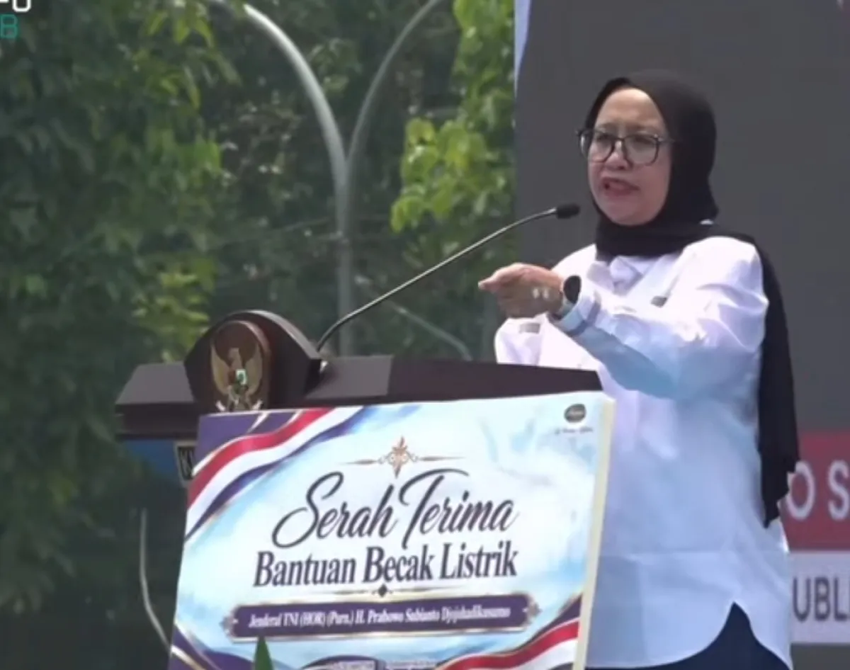 Presiden Becak Listrik Indonesia Serahkan 130 Unit Bantuan Prabowo Subianto di Bogor