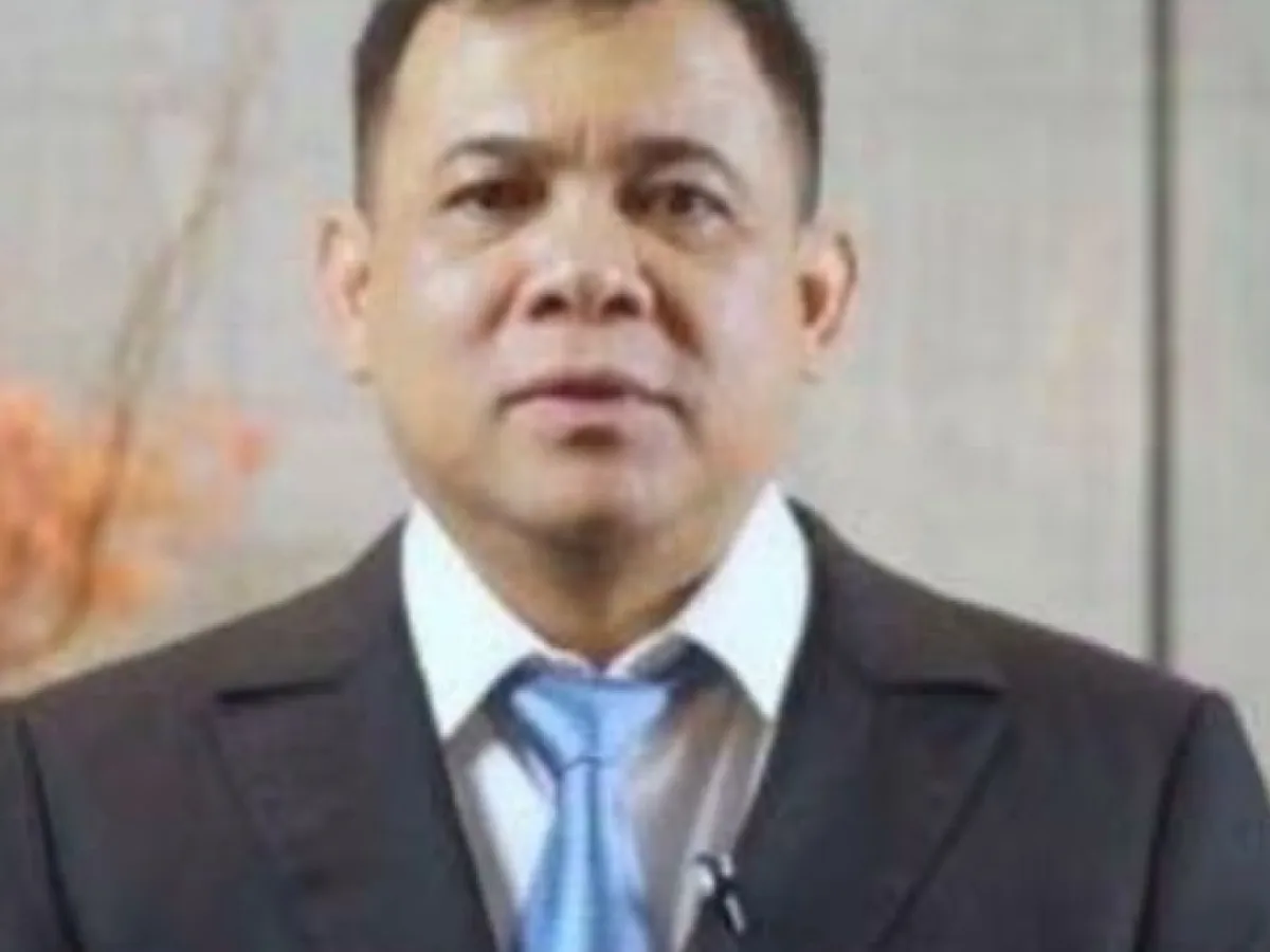 Manuver Haji Isam Bikin Bursa Saham Indonesia Ambruk