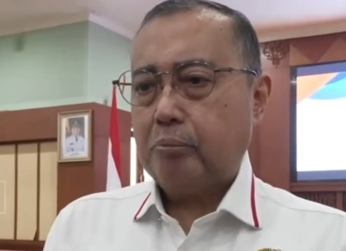 Anggota DPR Minta MBG Tak Dihentikan di Tengah Karhutla, Orang Disuruh Ambil dari Sekolah