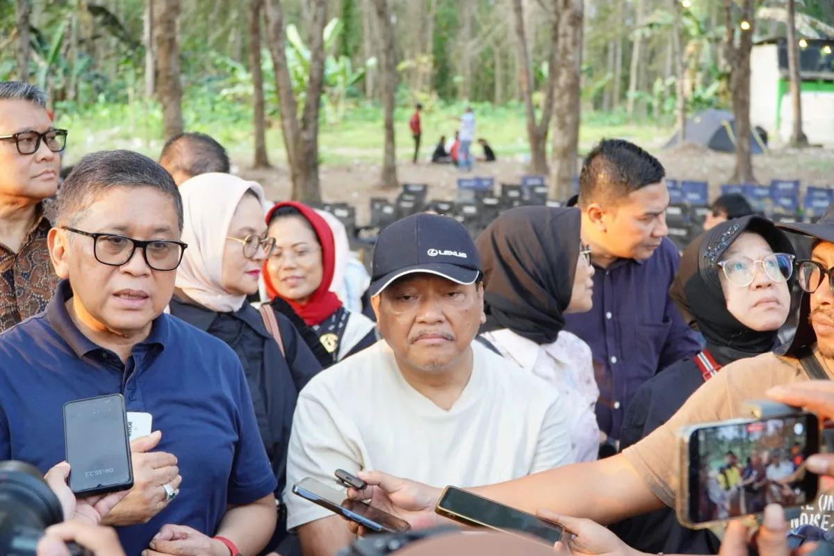Dari Mangrove ke Ekonomi Rakyat, Hasto Gaungkan Gerakan Merawat Pertiwi