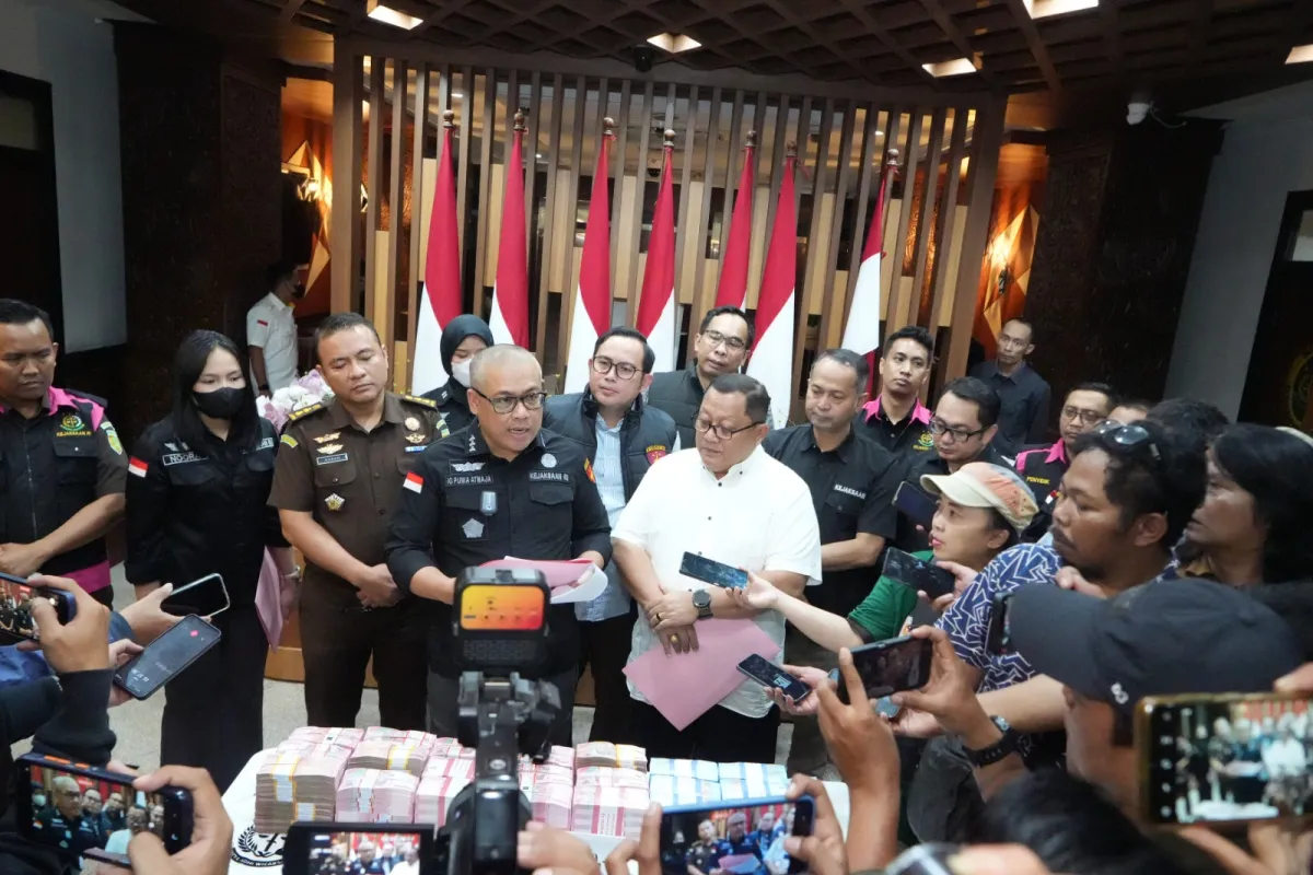 Kejati Jatim Telusuri Aliran Pungli Perizinan ESDM Rp 687,5 Juta, 11 Saksi Diperiksa