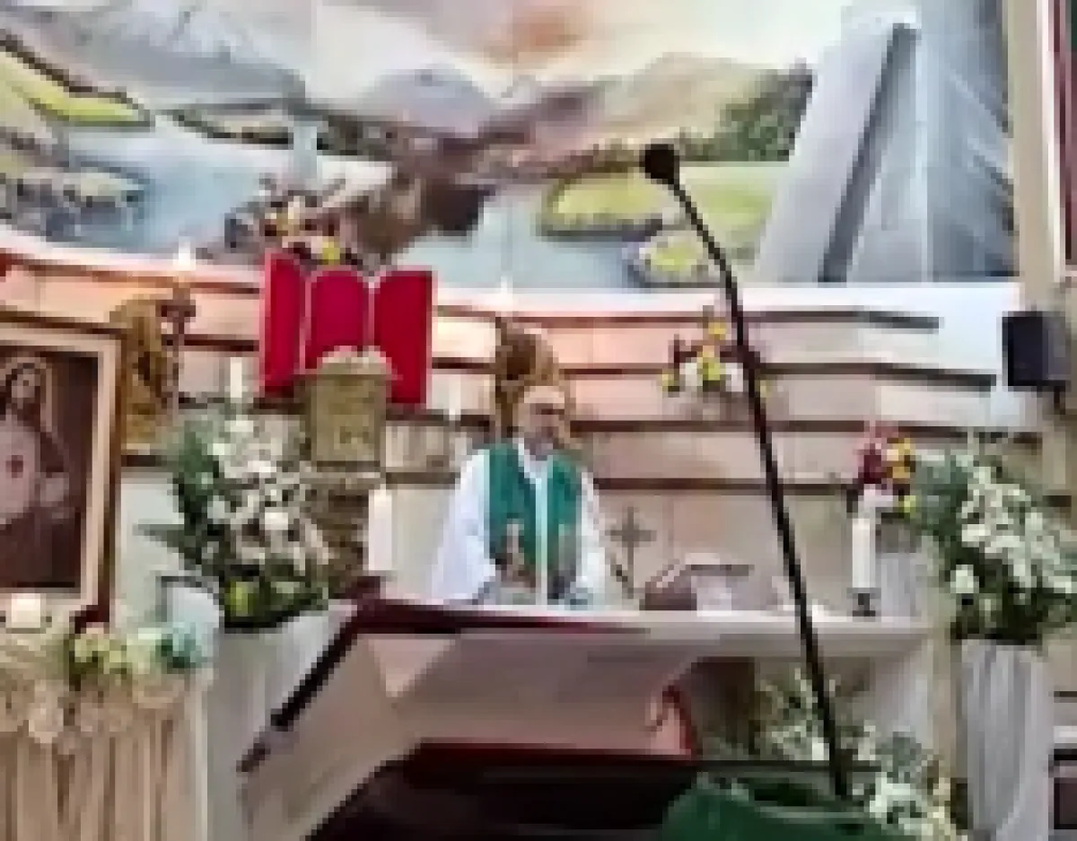 Pastor Meninggal Tertimpa Salib saat Berkhotbah