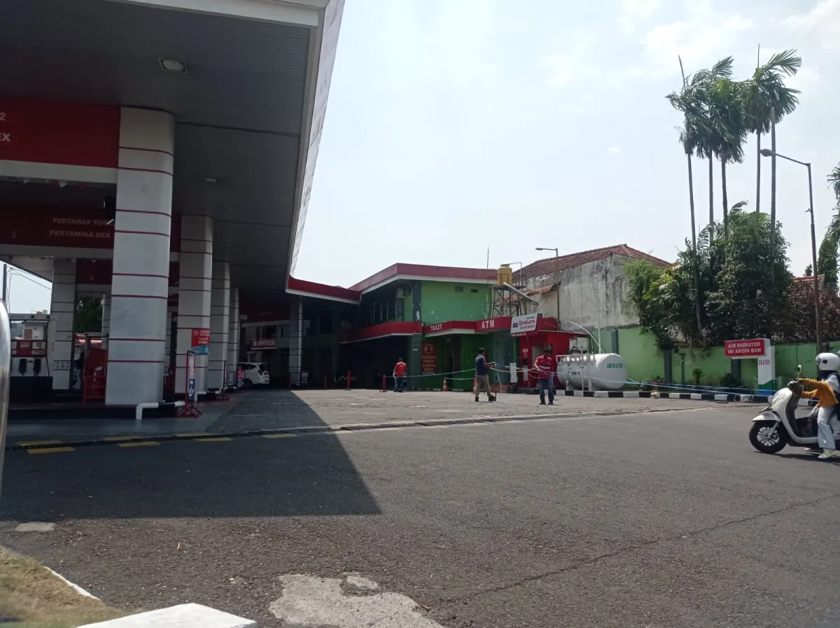 Antrean BBM di Jember Mulai Terurai, Gus Fawait Tegaskan Sekolah Tetap Tatap Muka