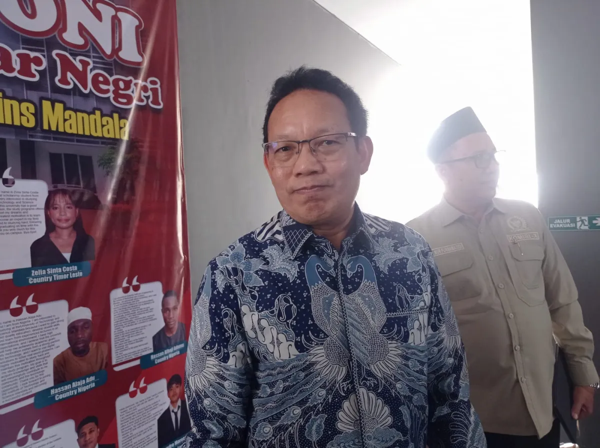 Riset Karhutla Diperkuat, Kemendiktisaintek Siapkan Pendanaan dan Libatkan Mahasiswa