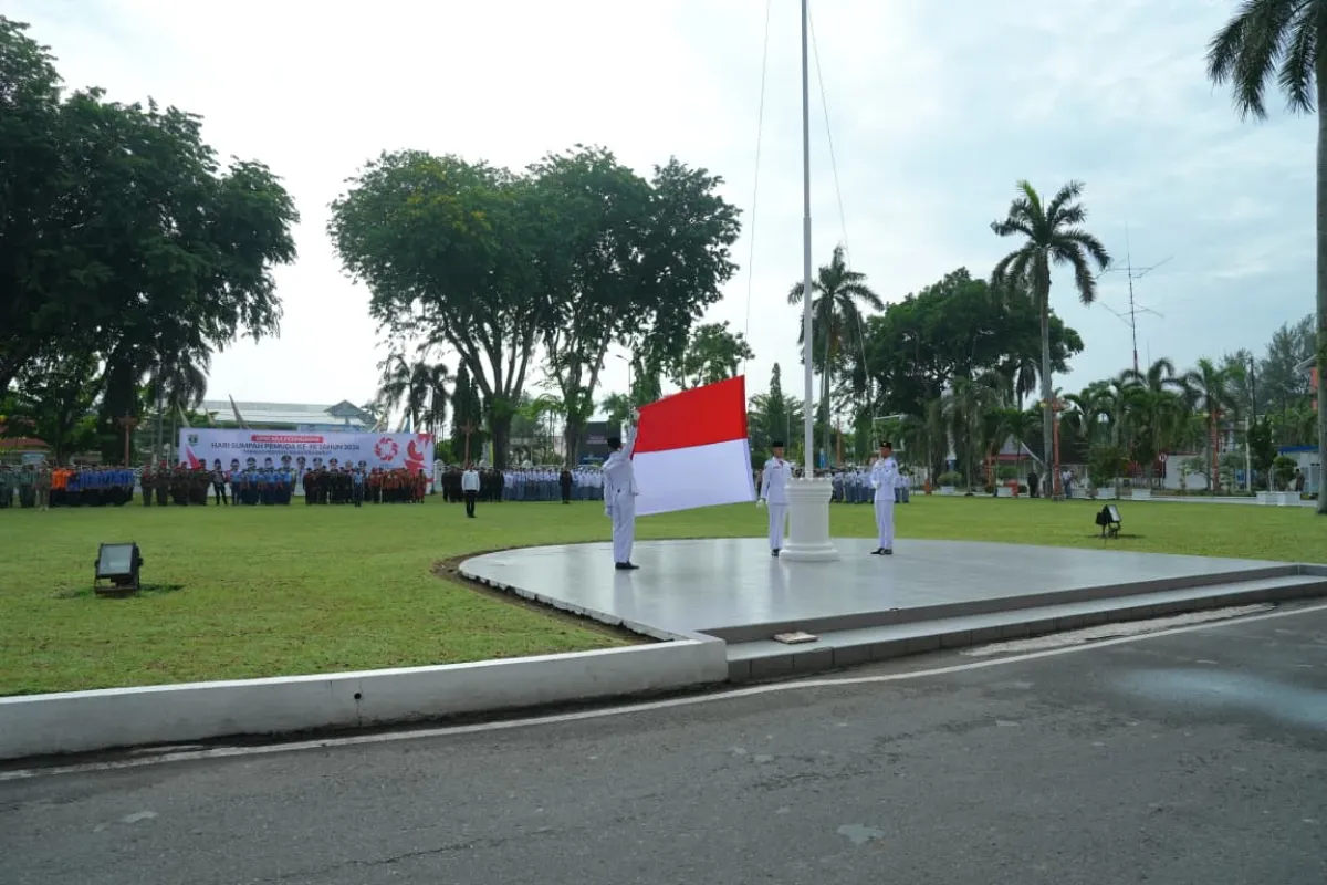 Upacara Peringatan Hari Sumpah Pemuda ke-98 tingkat Provinsi Sumbar di halaman Kantor Gubernur, Rabu (28/10/2026).