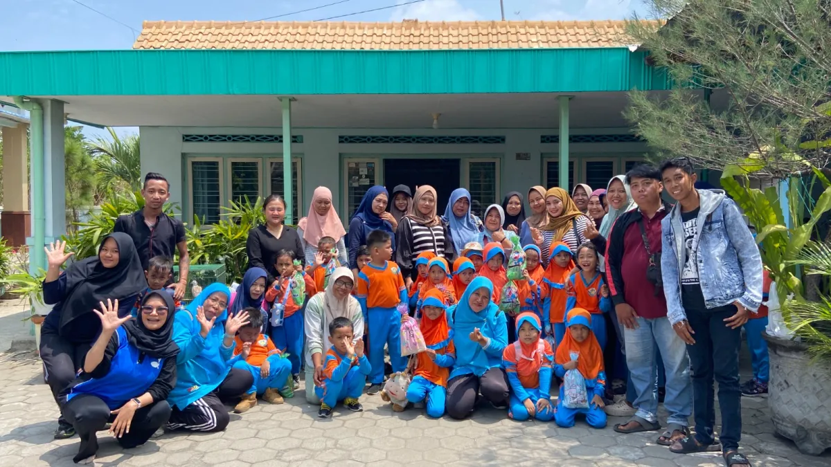 Satu Hari Menjadi Peternak, PAUD Bintang Al Ikhlas Ajak Siswa Belajar Langsung di Desa Kranggan