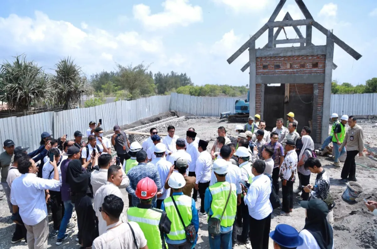 Jember Dapat 3 Kampung Nelayan Merah Putih, Menteri KKP Targetkan Pembangunan Rampung Akhir November