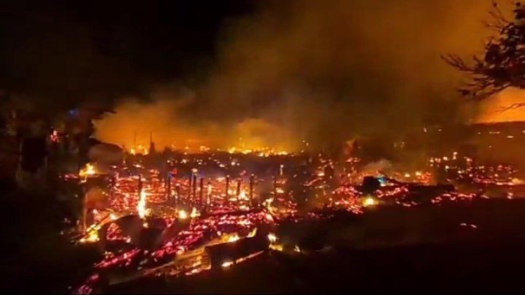 Api Lalap Pasar dan Permukiman di Kasongan, Kebakaran Pasar Kasongan Viral 