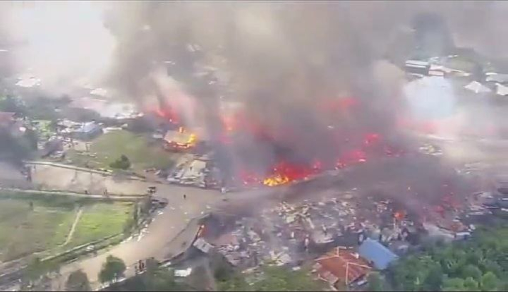 Kebakaran Dahsyat di Karubaga Tolikara, Ratusan Warga Kehilangan Tempat Tinggal Dalam Sekejap