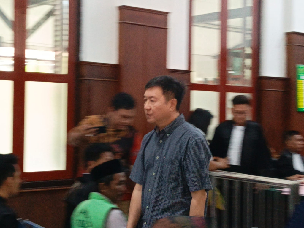 Hakim Tolak Eksepsi Hermanto Oerip, Sidang Penipuan Investasi Nikel Berlanjut ke Pembuktian