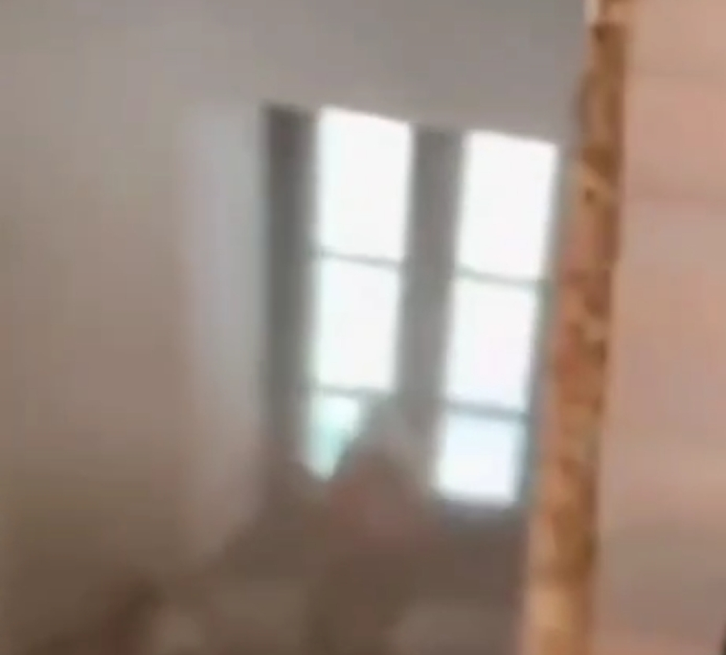 Lantai 2 Bangunan Peninggalan Belanda Ambruk, 9 Siswa dan 1 Guru Luka Parah