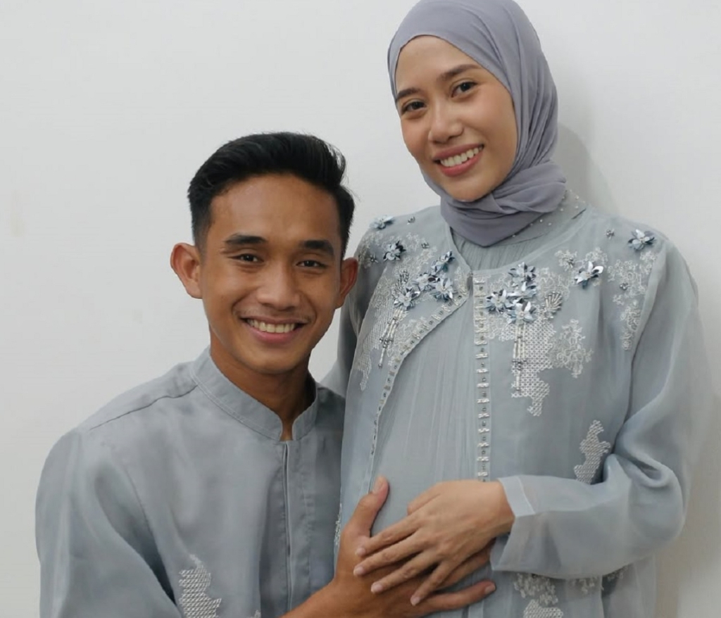 Istri Rizky Ridho Hamil