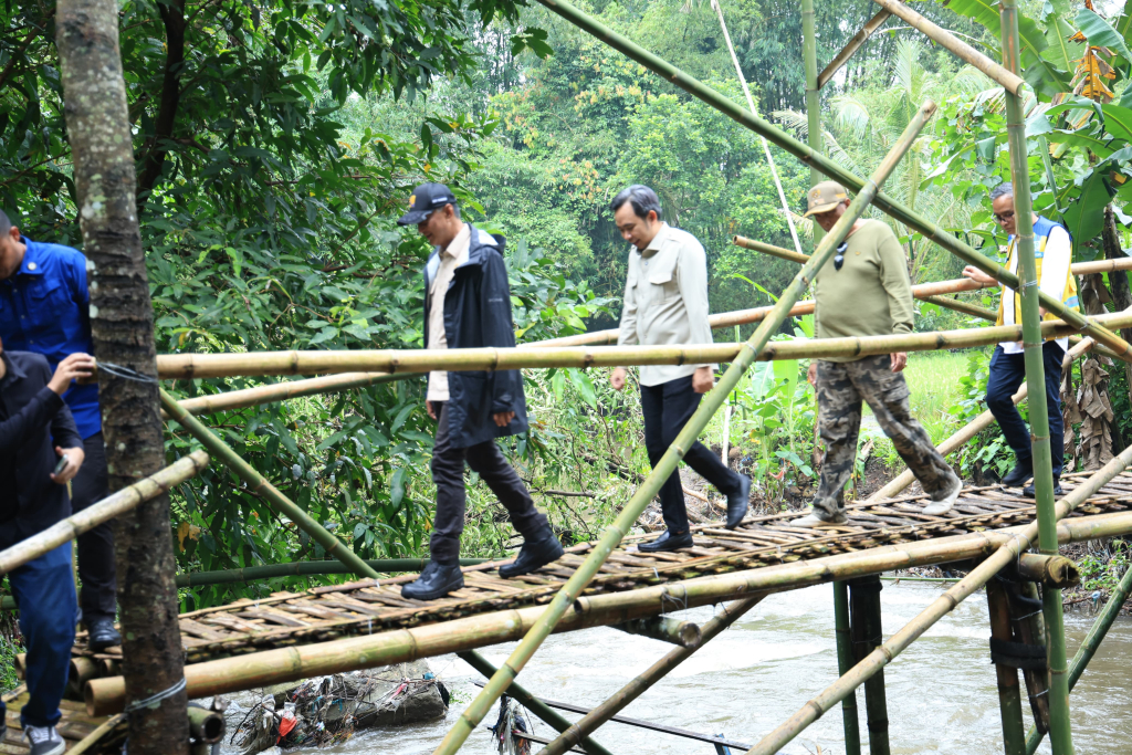Menteri PU Prioritaskan Revitalisasi 16 Jembatan dan 50 Bendung di Jember