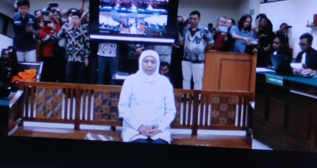 Khofifah Minta Maaf Baru Hadir di Sidang Dana Hibah, Tegaskan Bersikap Kooperatif