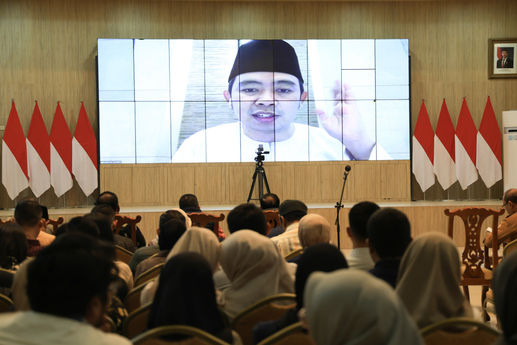 Gus Fawait Kawal MBG dari Makkah untuk Anak Jember, Anggaran Jangan Disunat