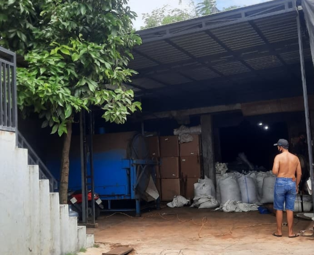 Karyawan Gudang Tembakau di Dusun Kesamben Porong, Ngaku Tahu Keluhan Warga