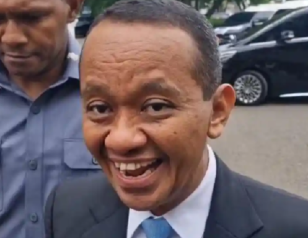 Panic Buying, CBA: Dasco Harusnya Salahkan Bahlil dan Dirut Pertamina 