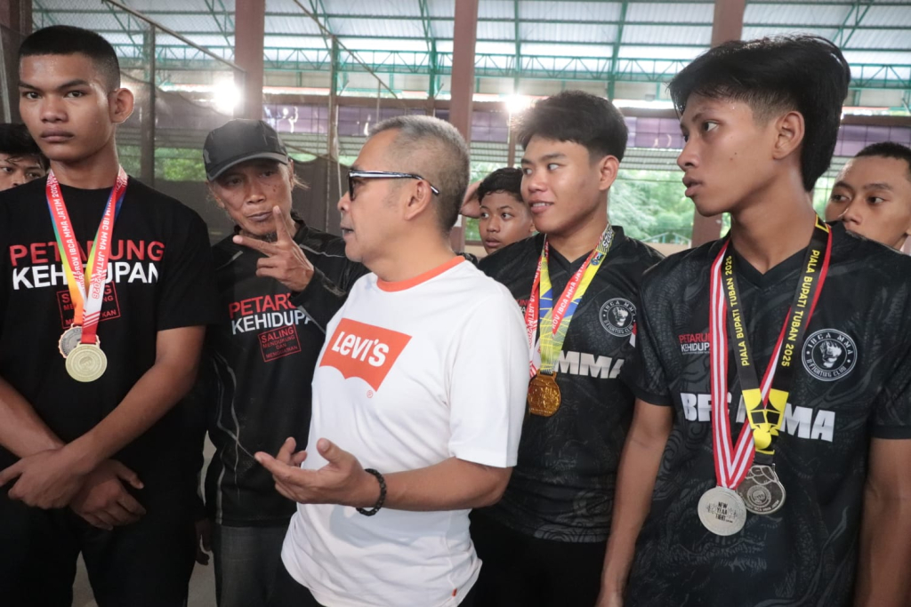 Apresiasi Atlet, Ketua IBCA BFC MMA Kota Madiun Gelar Buka Bersama Usai Latihan Rutin 
