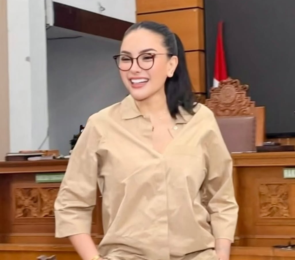 Dibui, Nikita Mirzani Tambah Kurus dan Sakit Lehernya Kambuh