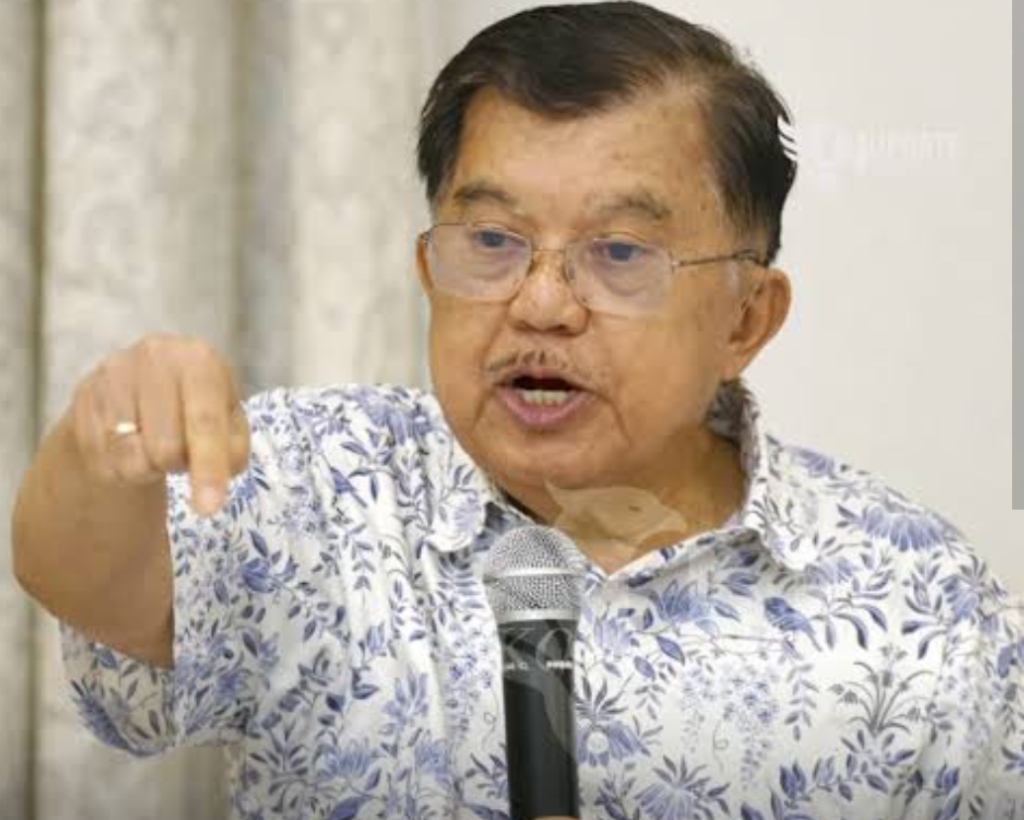 Jusuf Kalla: Saya Yakin Jokowi Punya Ijazah Asli, Tunjukkan!