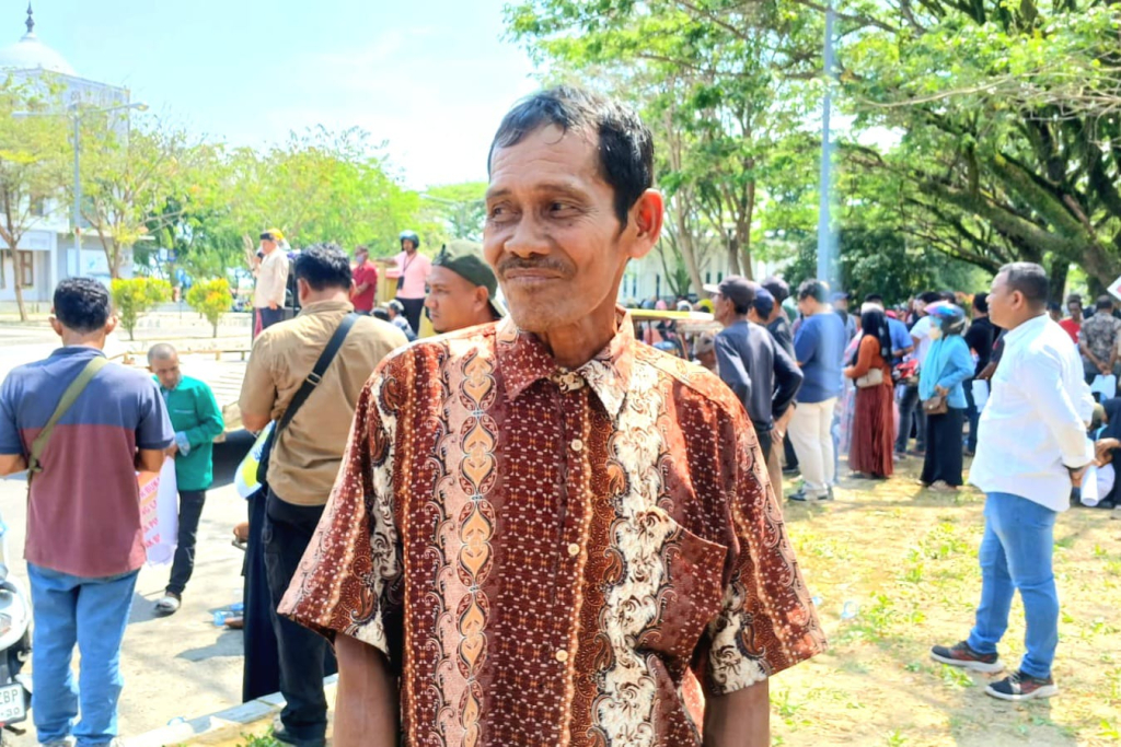 Merasa Ditipu Plt Kalak BPBD Bireuen, Mustafa: Tega Pemerintah Permainkan Rakyat Kecil