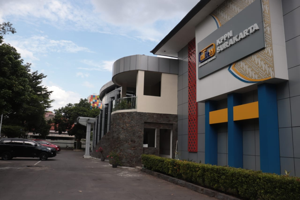 KPK Dalami Dugaan Pemerasan Wali Kota Madiun, Kadisdik hingga Eks Ketua KPU Diperiksa