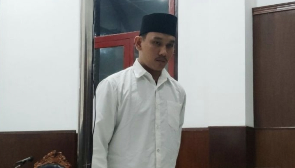 Aib Sang Playboy Terbongkar, Kepala Pria Jadi korban Botol di Bar Surabaya