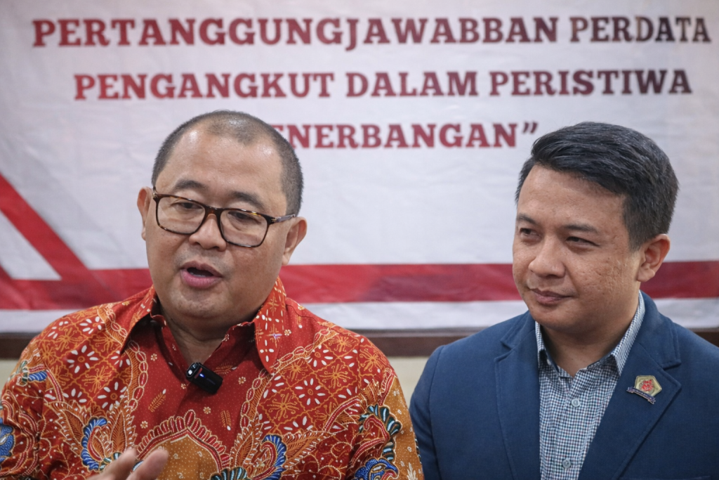 Ubaya Gelar Kuliah Tamu, Praktisi Hukum Soroti Minimnya Pemahaman Hak Penumpang Pesawat