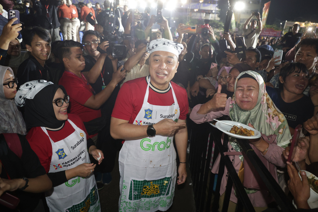 Festival Rujak Uleg 2026 Menjelma Jadi Pesta Rakyat, Warga dari Berbagai Daerah Serbu Surabaya