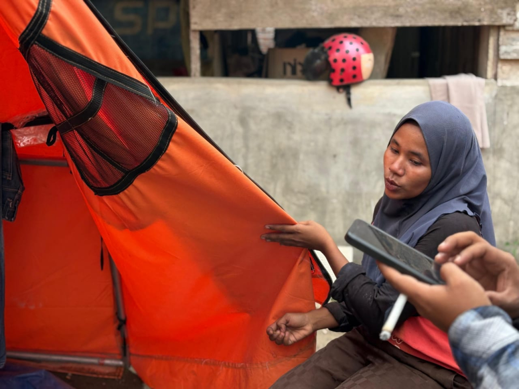 Diduga Abaikan Instruksi Presiden, Korban Banjir Bireuen Terlantar di Tenda Tanpa Bantuan