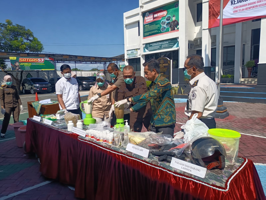 Barang Bukti Kejahatan Dimusnahkan Kejari Ponorogo, Ada Apa?